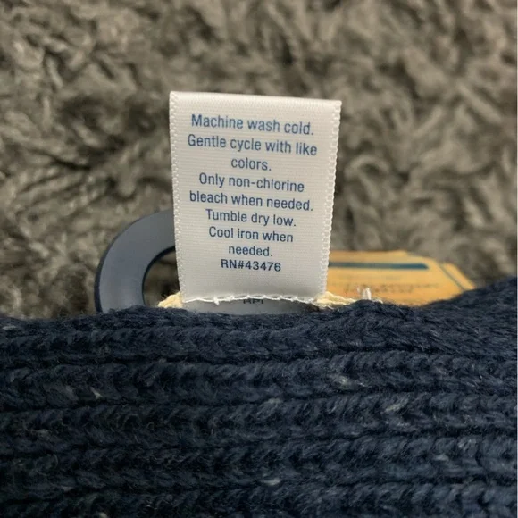 Men’s scarf, NWT - Picture 2 of 5